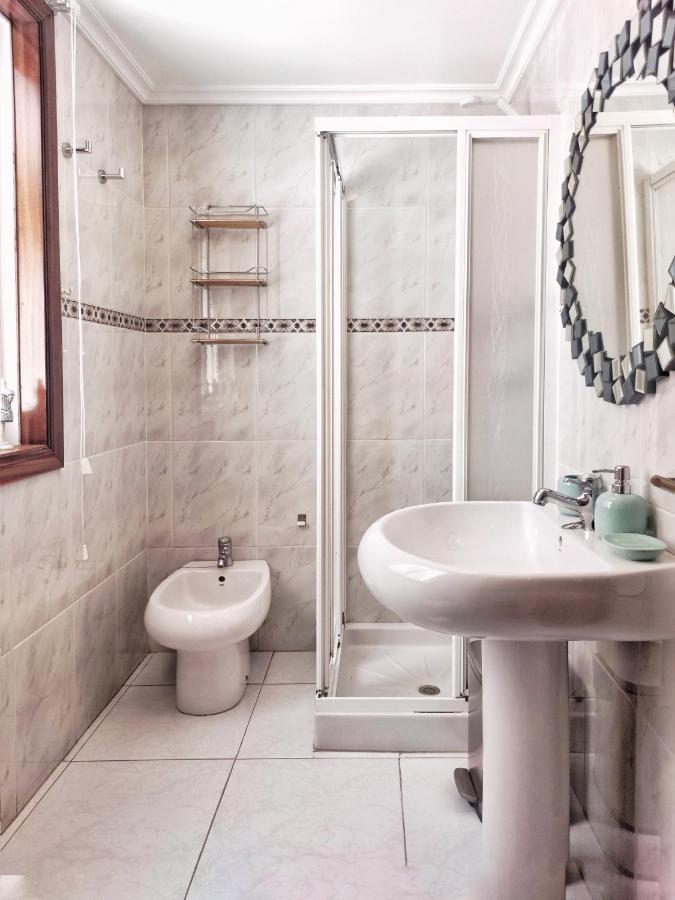 Desconectaengalicia Rosalia, 100M Playa Silgar Apartment Sanxenxo Ngoại thất bức ảnh